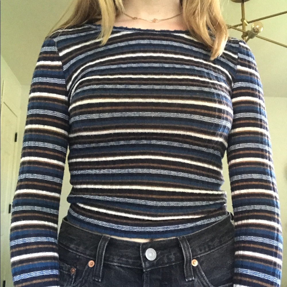 BLUE STRIPED CROPPED LONG SLEEVE